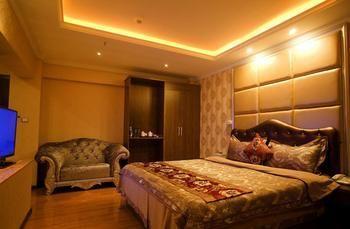 Yuxi Hongyuan Star Hotel Exterior photo